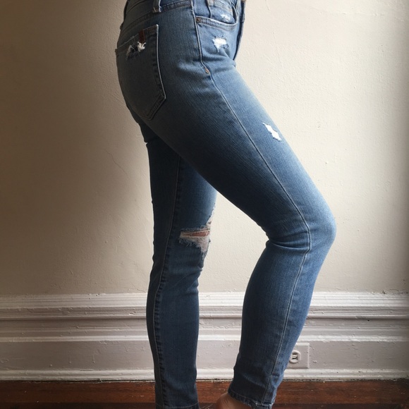 Jeans - Picture 4 of 5